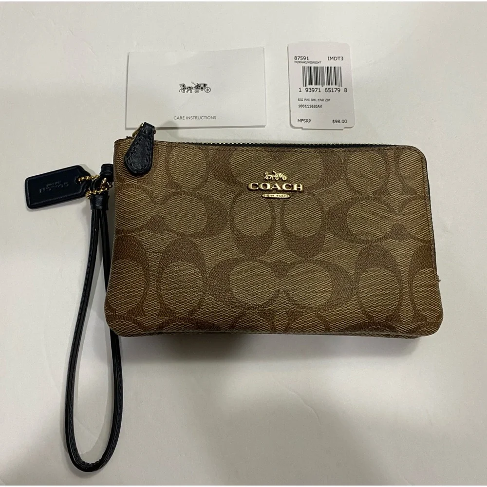NWT COACH Signature Wristlet Double Zip - Picture 2 of 11